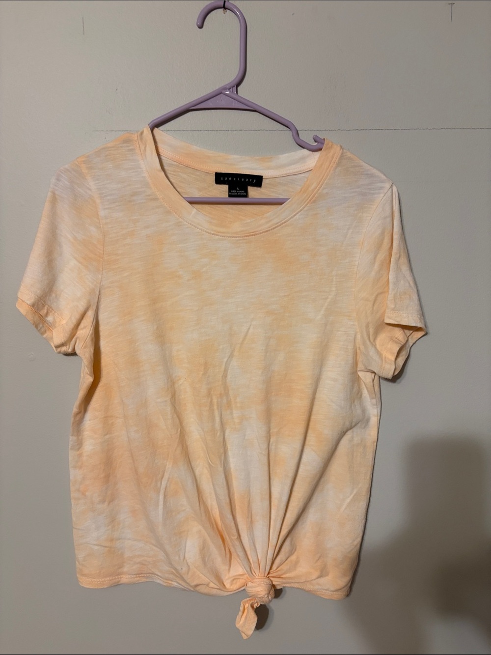 Sanctuary Peach Tie-Knot Short Sleeve Tee. Cotton/rayon. Small.